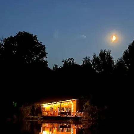 Le Chant Des Oiseaux - Chalet Saint-Lo Exterior photo